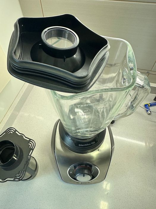 Bosch Silent Mixer Pro (como novo)