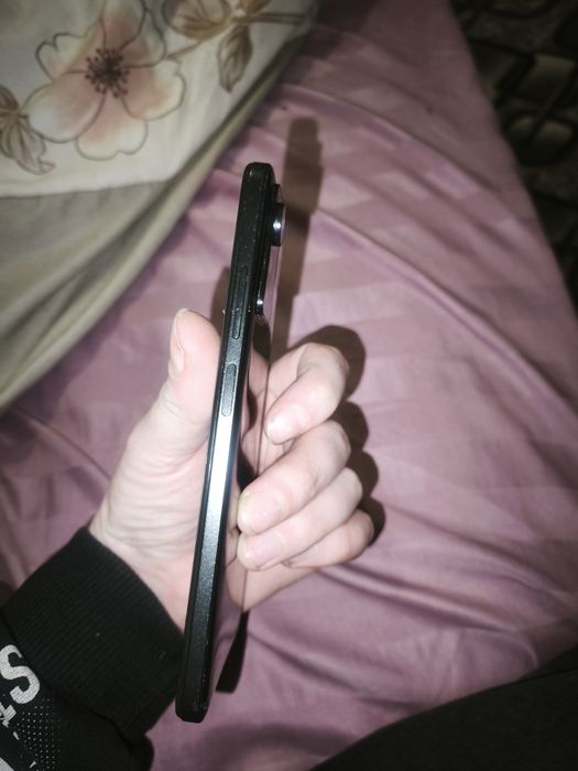 Продам Redmi note 12s 12/256