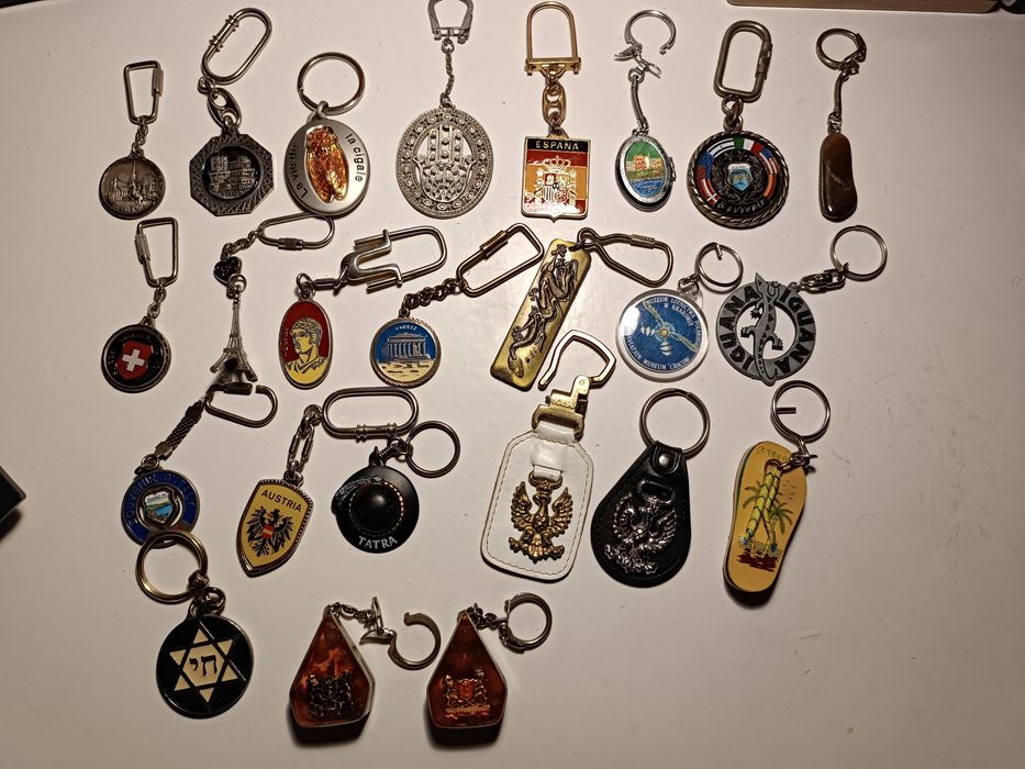 Breloczki zbiór międzynarodowy