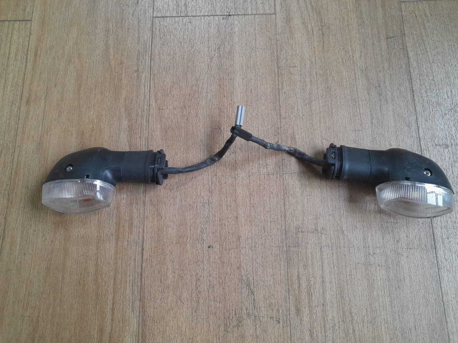 PISCAS TRASEIROS OEM YAMAHA MT 07 2014