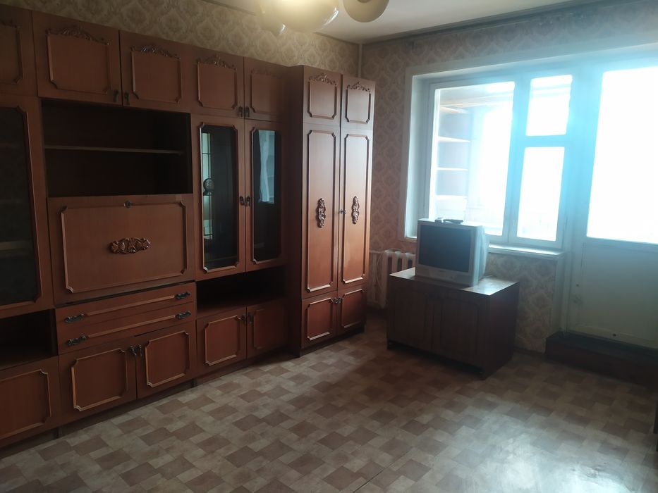 Продається 1-кім квартира в Хортицькому мер.Ціна 12500уе.