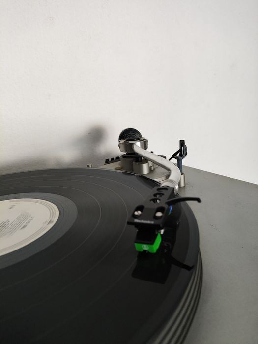 Gira discos Technics SL-B2