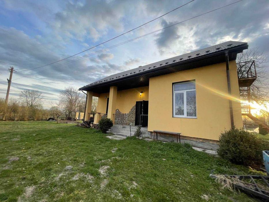 Продаж будинку Жовківський район с.Бишків 45км.до м.Львів .