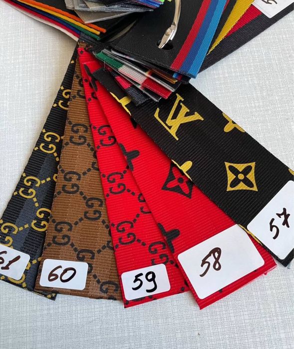 Замена цвета ремней безопасности авто