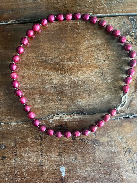 Naszyjnik nowe perły słodkowodne w kolorze fuksji