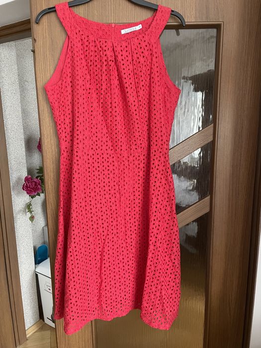 Czerwona sukienka Quiosque