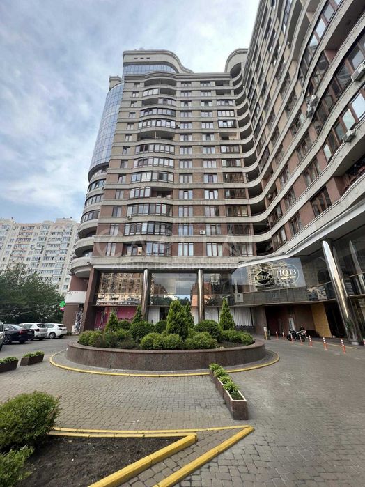 Продаж офісу, вул. Жилянська, Голосіївський р-н, ЖК Дипломат Хол