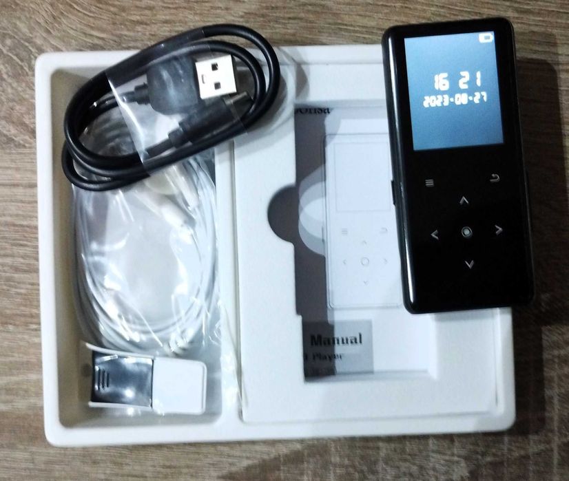 Odtwarzacz MP3 64 GB z Bluetooth 5.2, AiMoonsa 	B27 czarny.