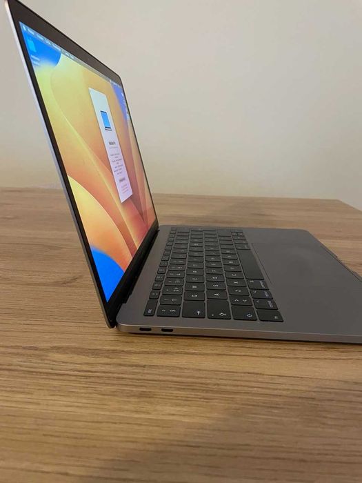 Macbook Pro Excelente Estado (bateria nova)