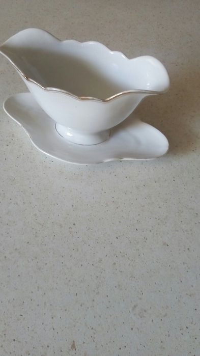 Sosjerka z porcelany
