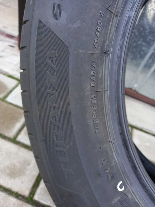 Opony Bridgestone 215/60 R17 rok 2025