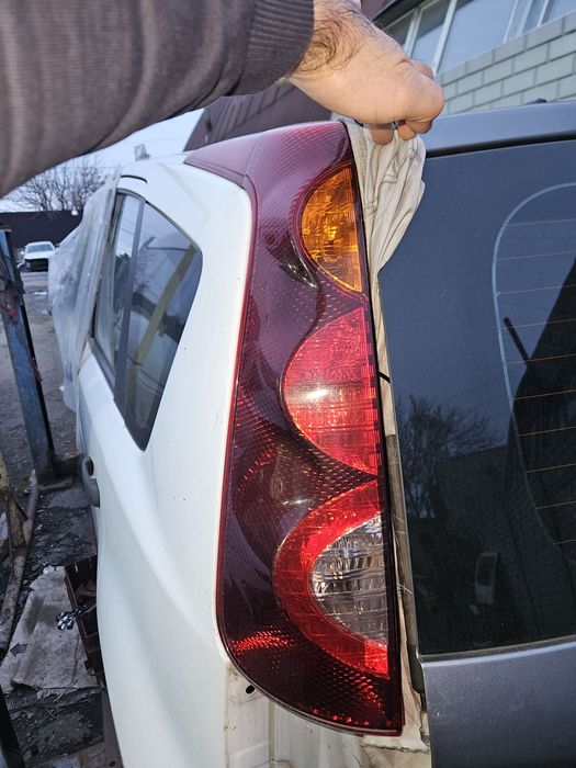 Запчастини Шрот Разборка Nissan Note E11 2006-2013