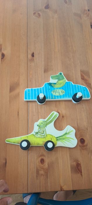 Cabide de parede para quarto de criança