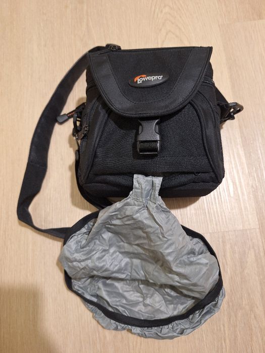 Bolsa Lowepro preta