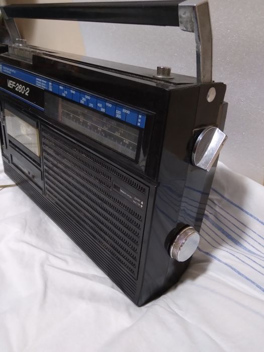 Магнитола кассетная "VEF-260-2" ВЕФ-260-2".