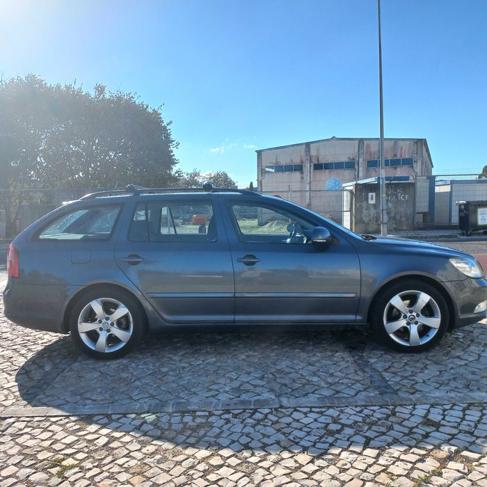 Skoda Octavia Break, 1.6TDI — photo 2
