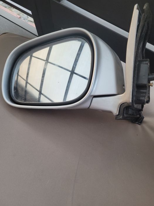 Lusterko lewe Suzuki grand vitara 2004