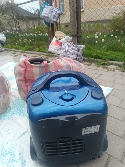 Пилосос HIPPO LG 1400V