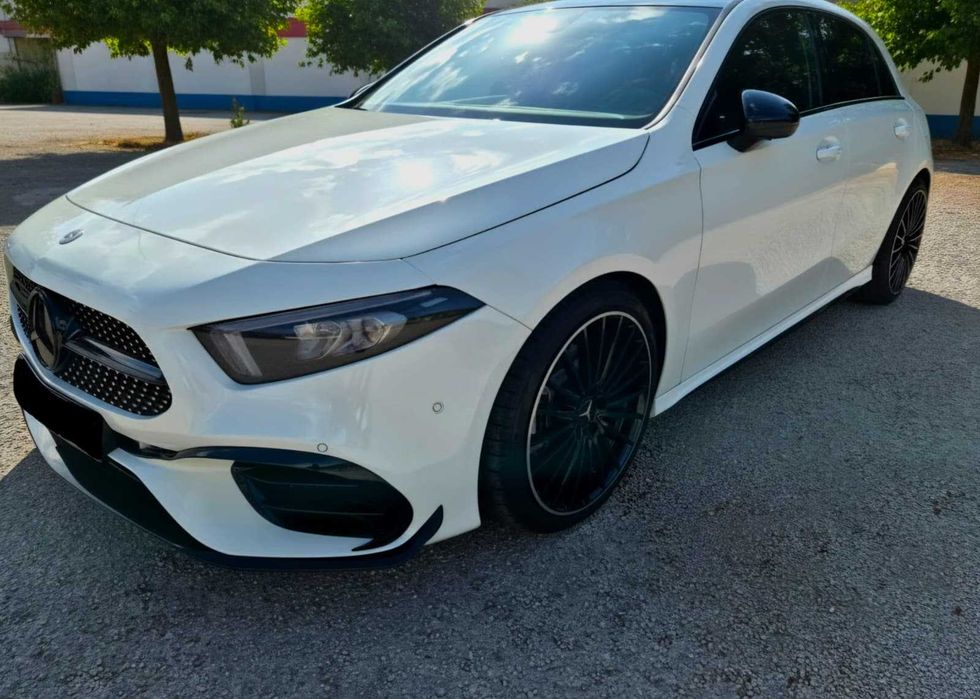 Mercedes-Benz A180 d AMG Line Auto Nacional