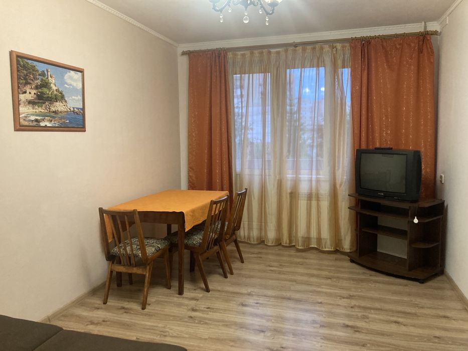 4-3 км. Квартири подобово Калуш. Тепло включенеПоряд з центральним АТБ