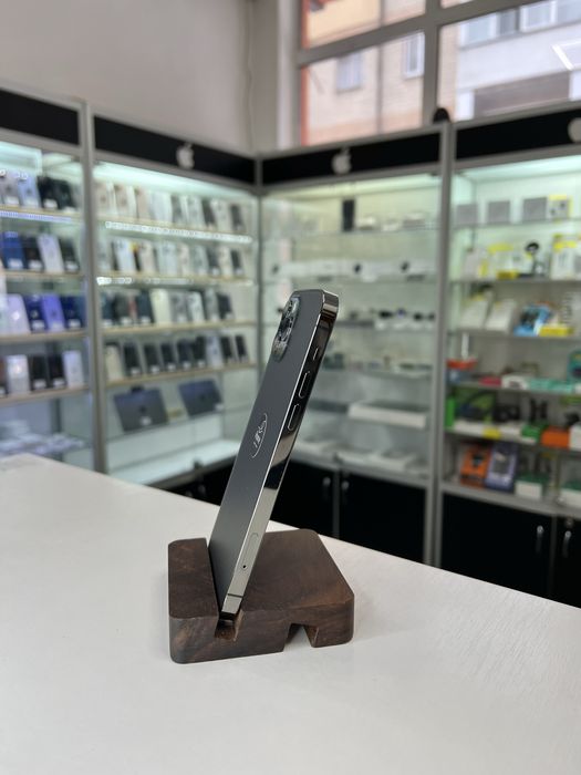 iPhone 12 Pro 256GB Graphite NEVERLOCK