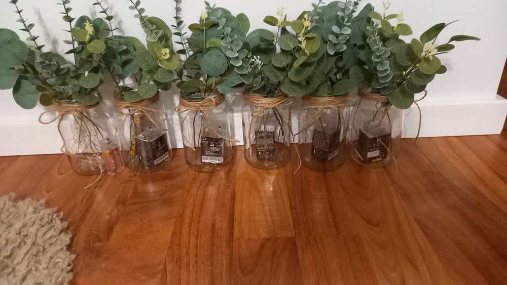 Bukiet sztucznych liści