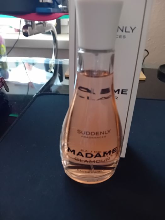 Perfumy damskie nowe