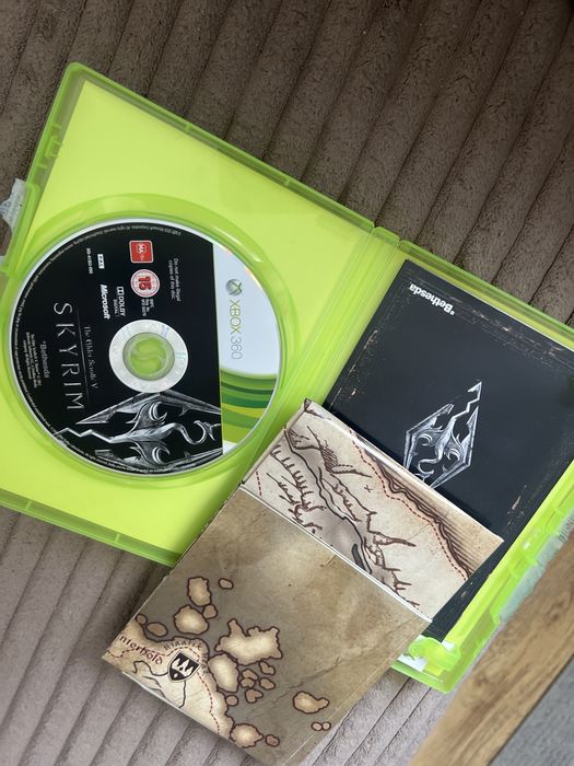 Gra xbox 360 Skyrin z mapą