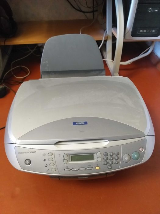 Продам принтер Epson CX6600