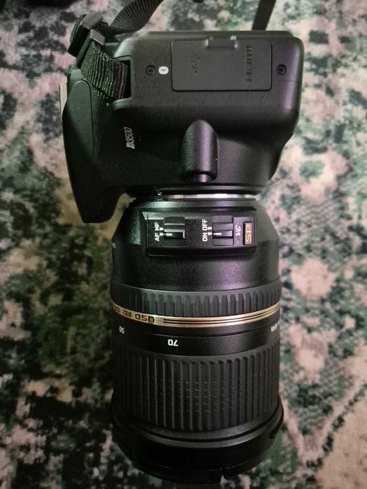 Nikon D3500 +  objetiva + bolsa