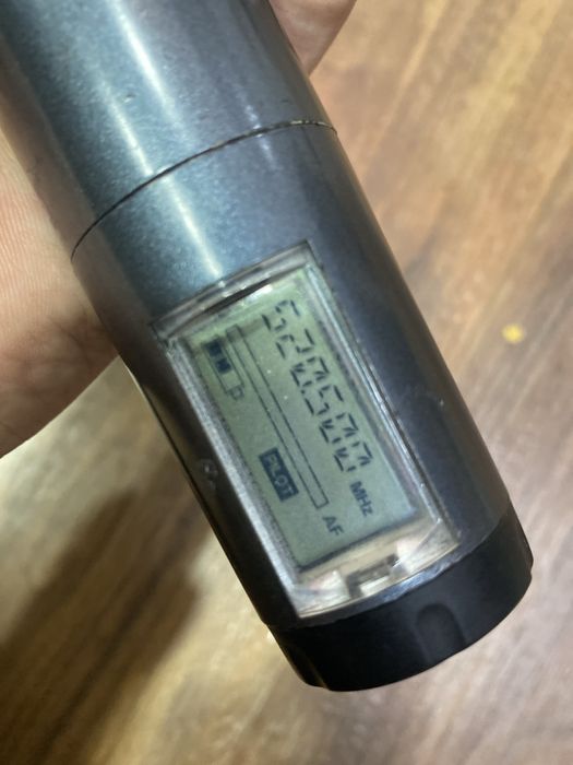 Microfone sem fio profissional Seenheiser g2