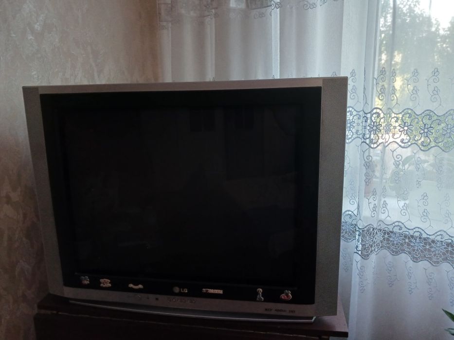 Продам телевізор
