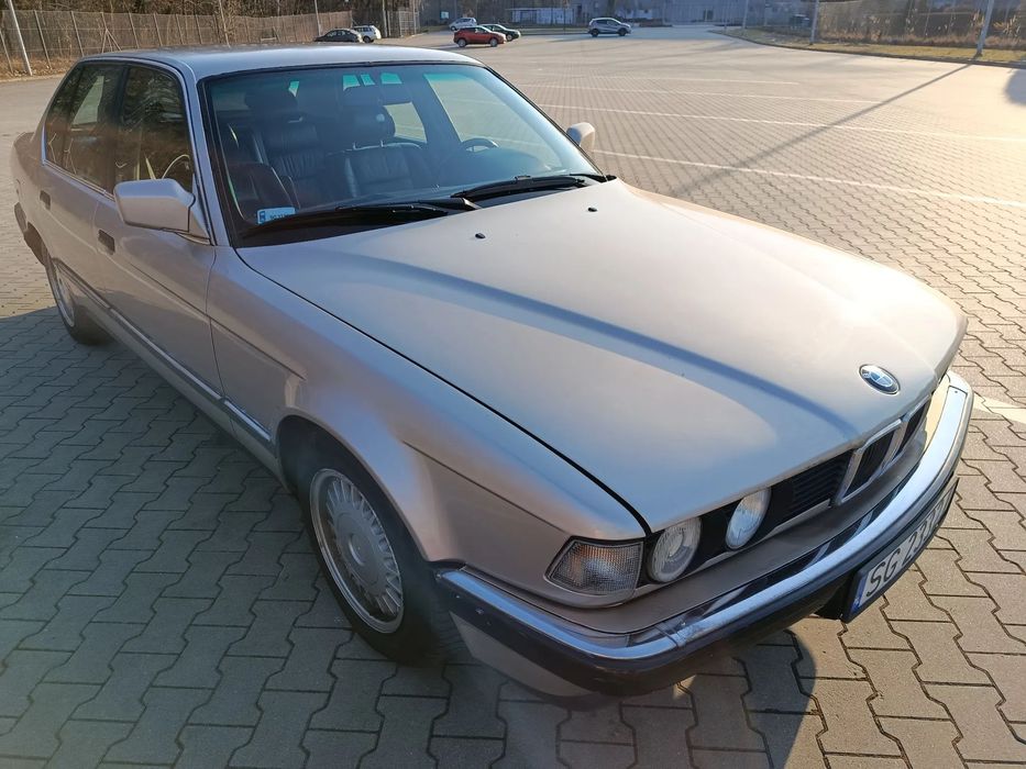 BMW Seria 7 BMW E32 1989 M30B30 Automat