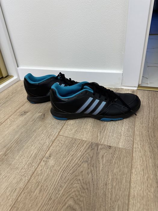 Buty sportowe Adidas