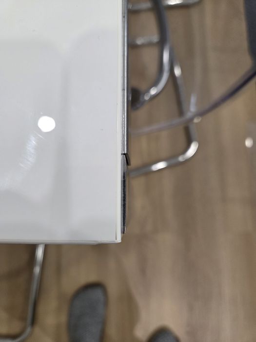 Mesa de jantar - cozinha mais 4 cadeiras