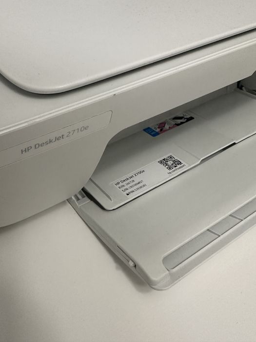 Drukarka wielofunkcyjna HP DeskJet 2710e