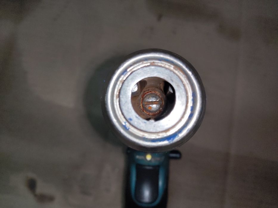 Шуруповерт Makita DDF480 13мм Brushless