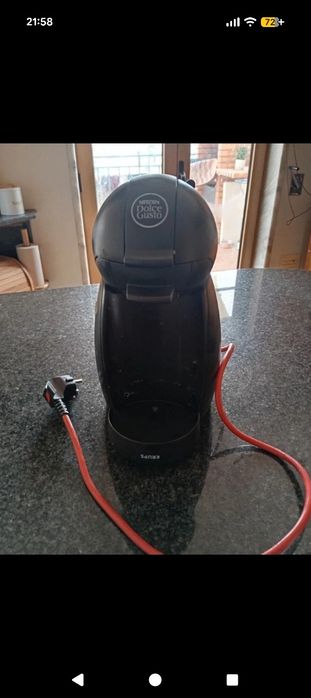 Máquina De Café Krups Nescafé Doce Gusto Picollo Preta - Em bom estado