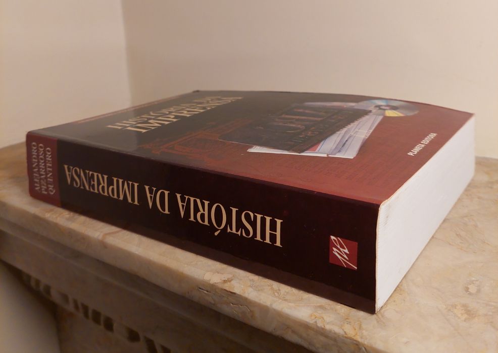 Livro História da Imprensa Alejandro Pizarroso Quintero