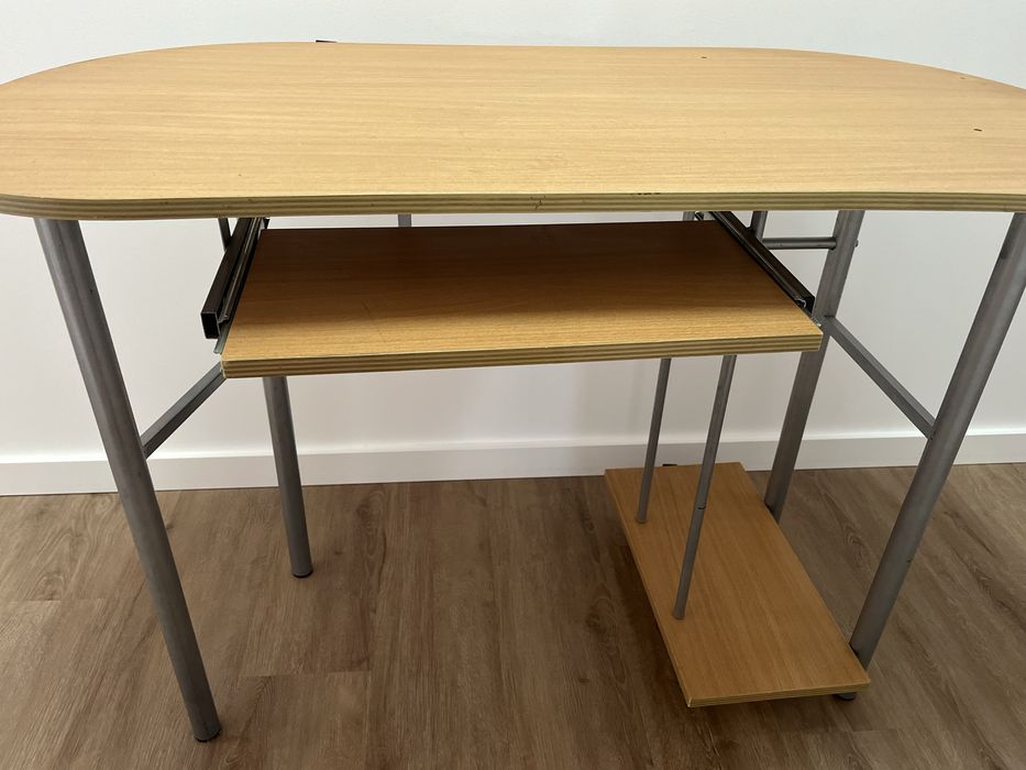 mesa/secretária