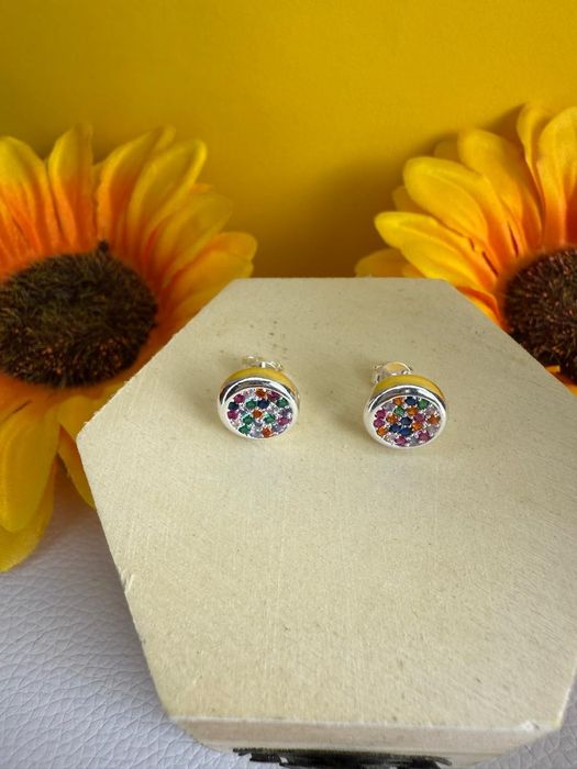 Brinco redondo folheado a prata925, com zirconia semijoias de qualidad