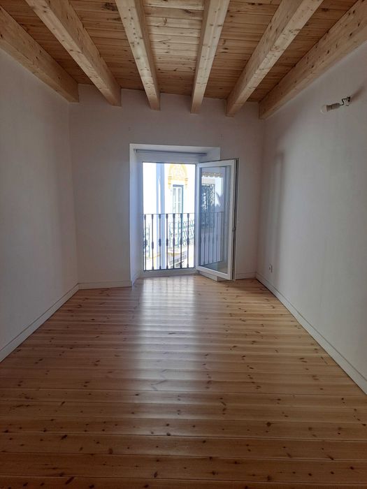 Apartamento T2 renovado no Centro Histórico