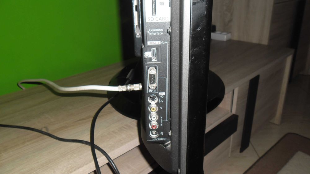 Sprzedam piękny telewizor plazmowy - 52 cale - ( NIEDROGO )  !!!