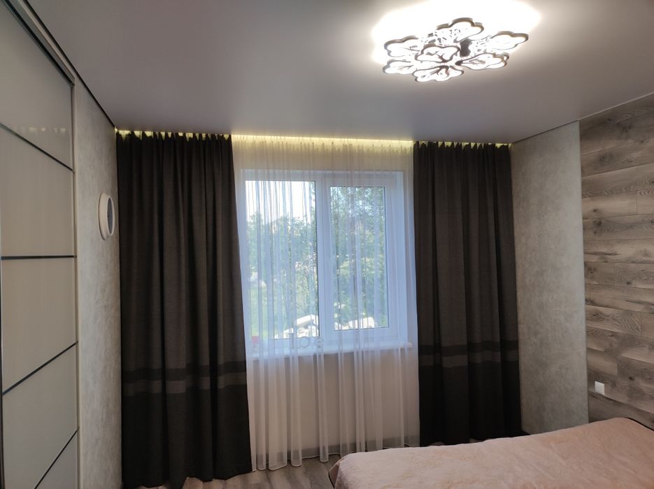 Натяжні стелі, потолки