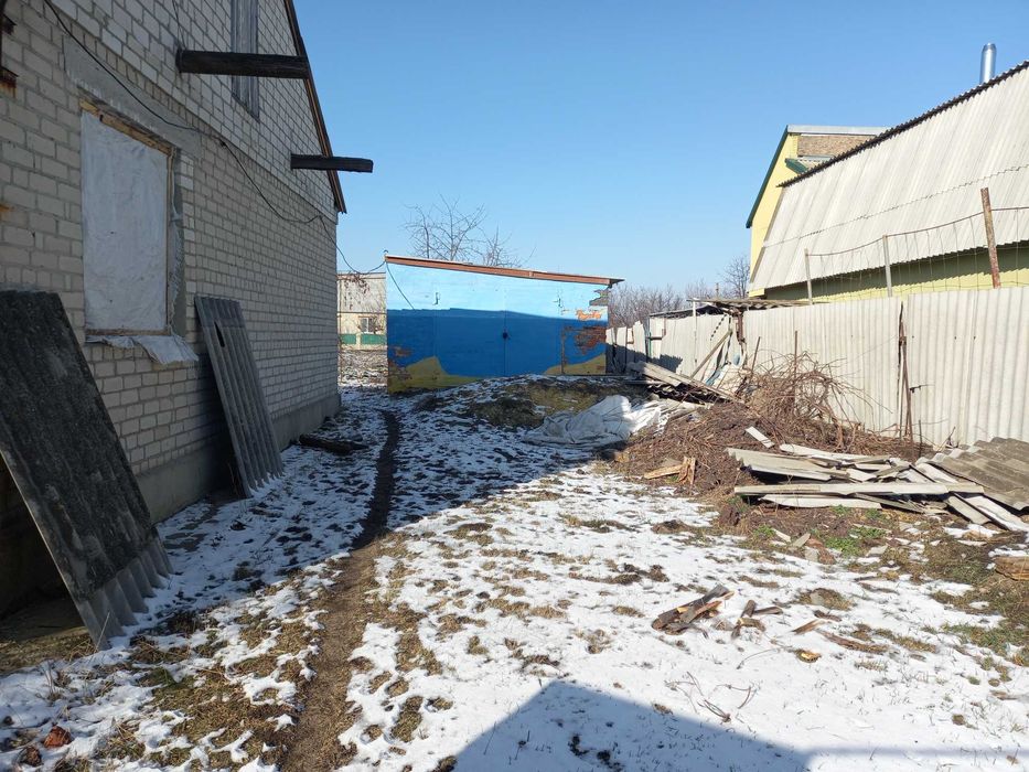 Будинок 99,4 м² та Гараж з підвалом 42,83  м² (НЕ АРЕНДА, ПРОДАЖ)