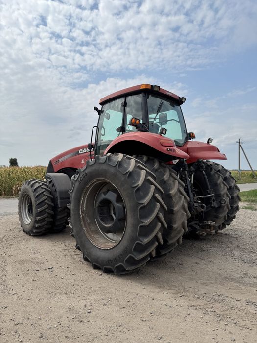Трактор CASE MX340.