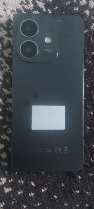 Smartfon Oppo A40 uszkodzony