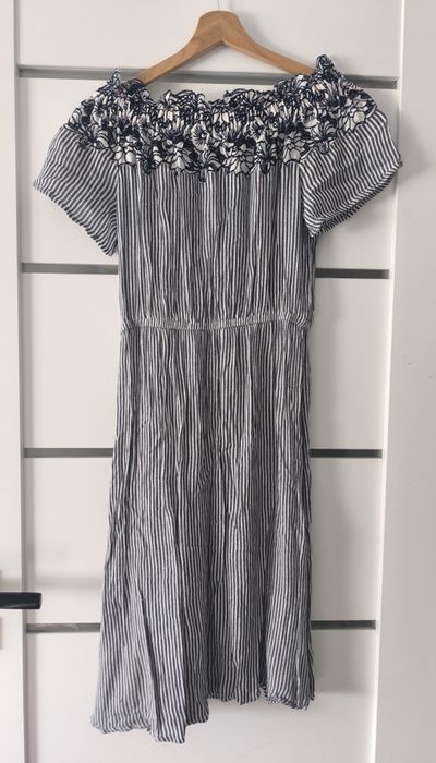H&M sukienka wiskozowa hiszpanka  36/S