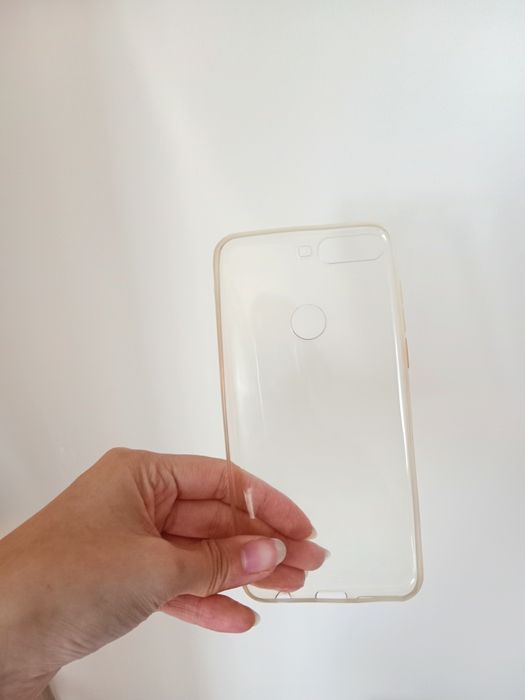 Silikonowe etui Huawei y7 prime 2018