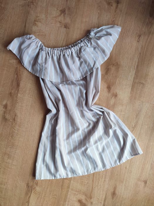 Piękna letnia sukienka hiszpanka beżowy biały lato Sinsay M